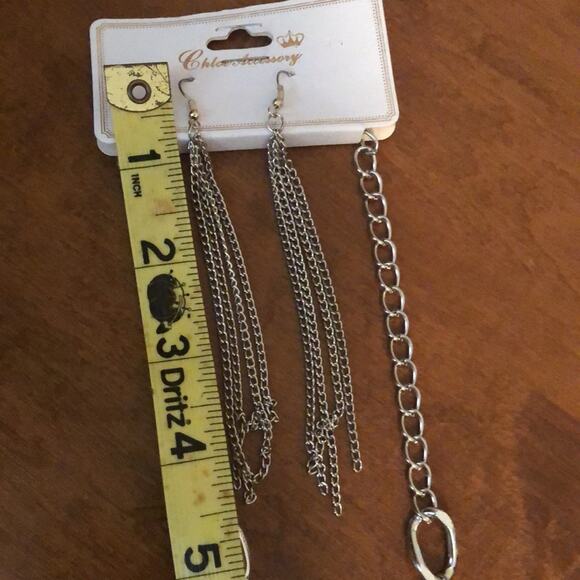 Silver tone chain necklace and earrings set New on Card - Picture 5 of 5